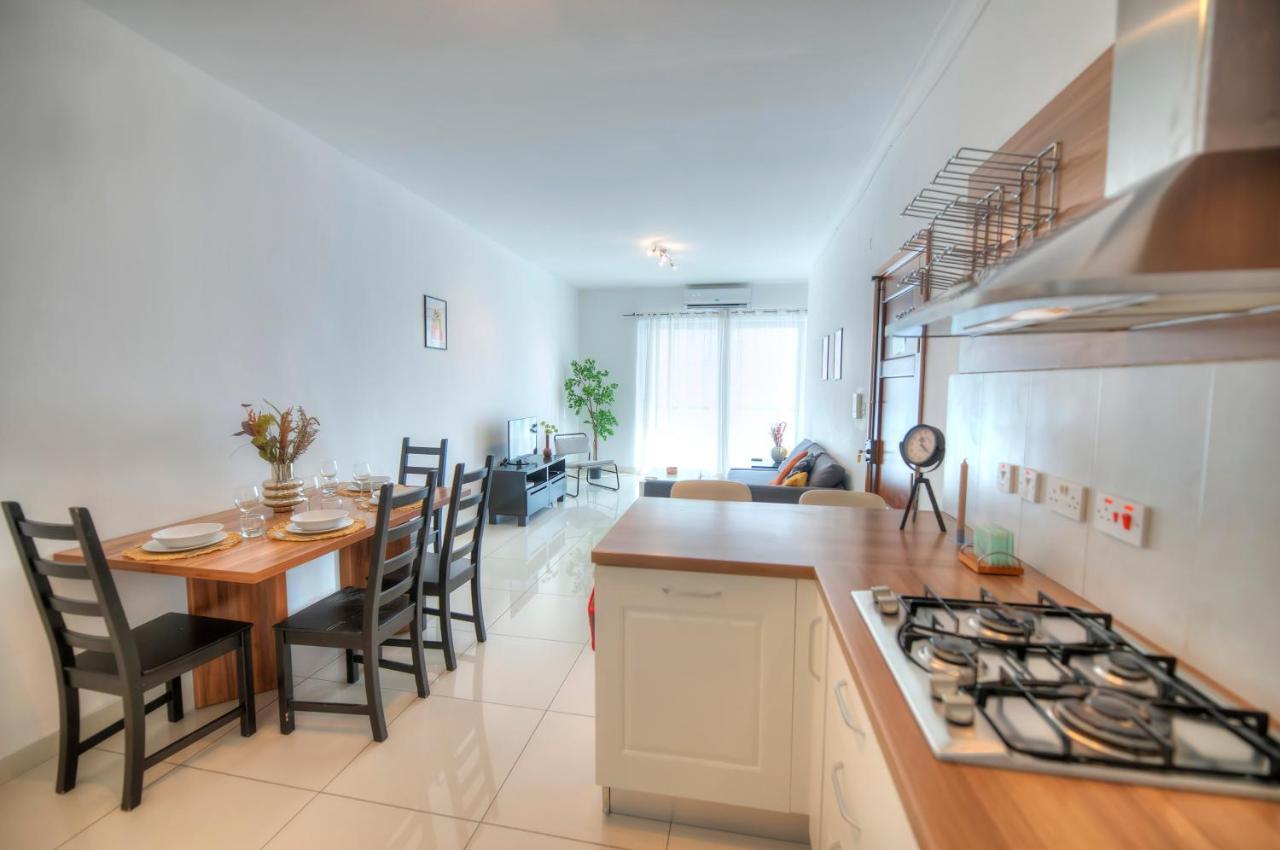 Large And Modern 2Bedroom With Balcony Glub1-1 Gzira Exterior foto