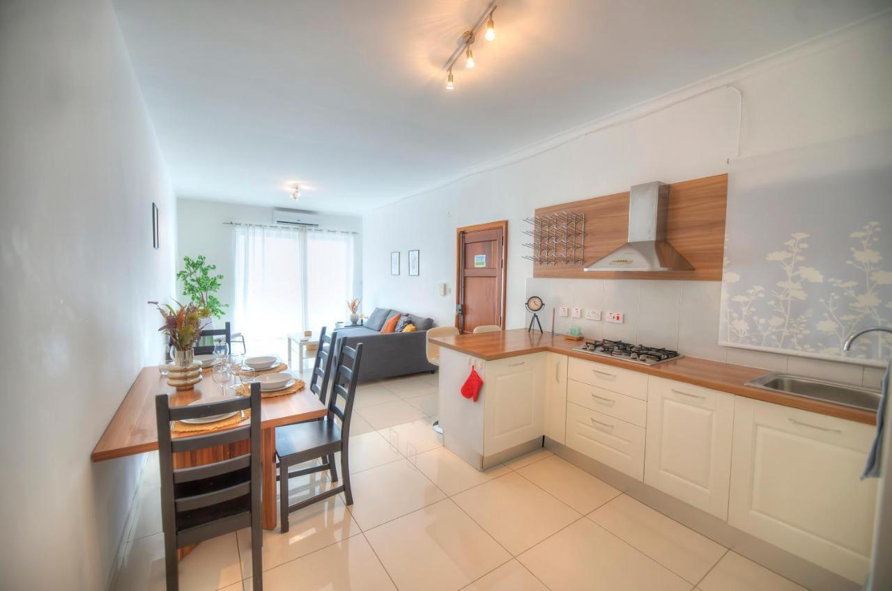 Large And Modern 2Bedroom With Balcony Glub1-1 Gzira Exterior foto